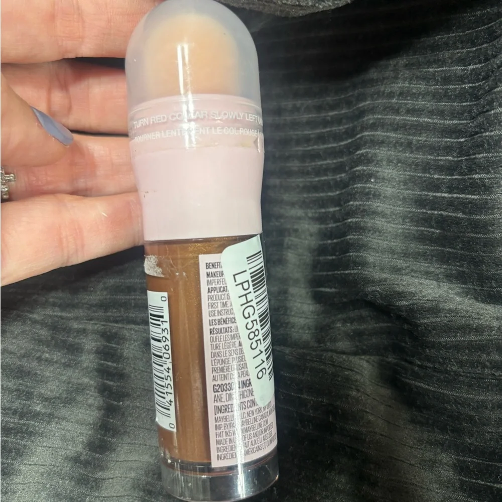 Maybelline Instant Age Rewind Perfector 4-in-1 Glow Makeup - Deep Foncé